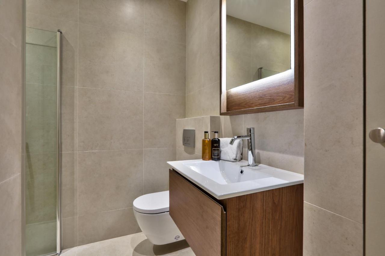 דירות פריז 140 - Urban Duplex Near Saint-Germain Des Pres מראה חיצוני תמונה
